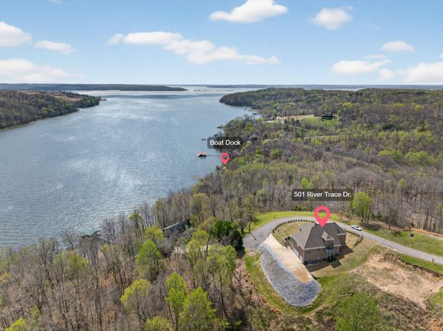 501 River Trace Dr, Dover, TN 37058