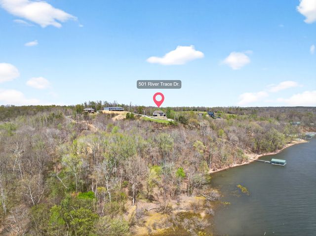 501 River Trace Dr, Dover, TN 37058