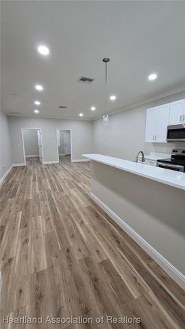 4766 Haw Branch Road 203, Sebring, FL 33875