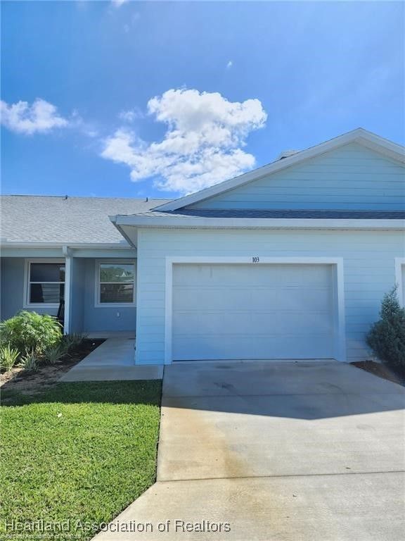 4766 Haw Branch Road 203, Sebring, FL 33875