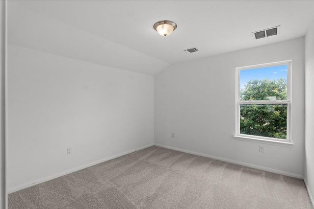 6701 Loretta White LN, Austin, TX 78744