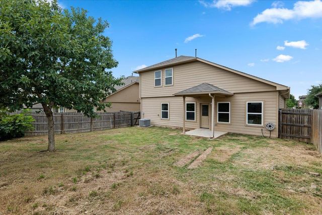 6701 Loretta White LN, Austin, TX 78744