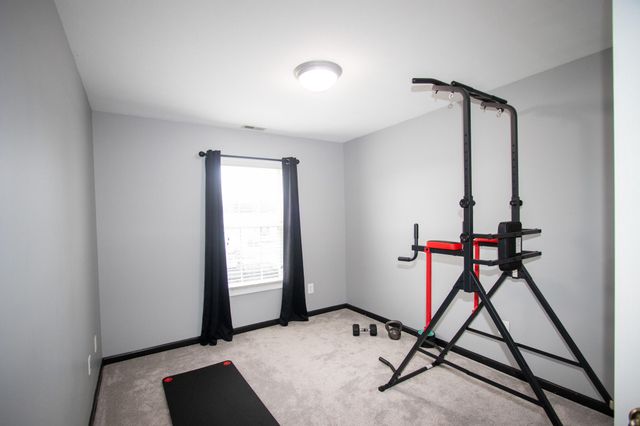 568 Fox Burrow Court, Valparaiso, IN 46385