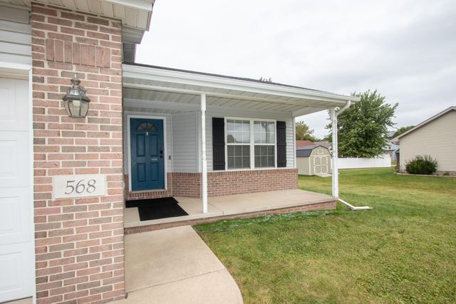 568 Fox Burrow Court, Valparaiso, IN 46385