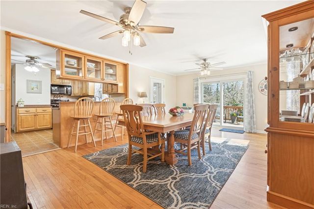 104 Myers RD, Yorktown, VA 23693