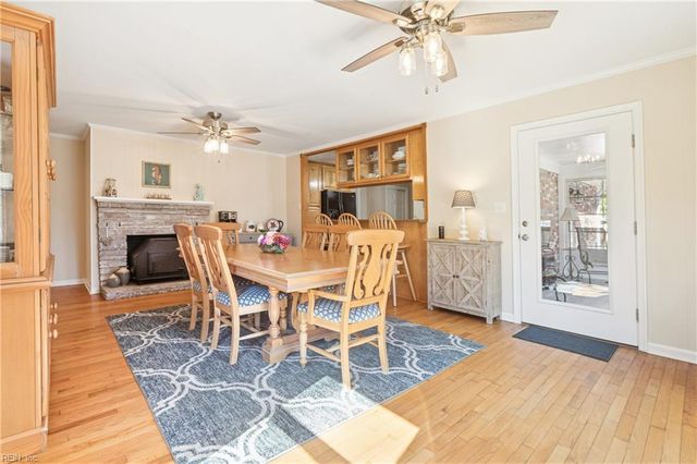 104 Myers RD, Yorktown, VA 23693