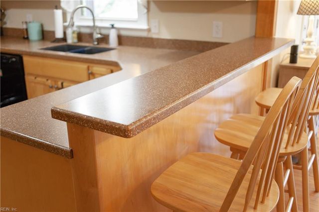 104 Myers RD, Yorktown, VA 23693