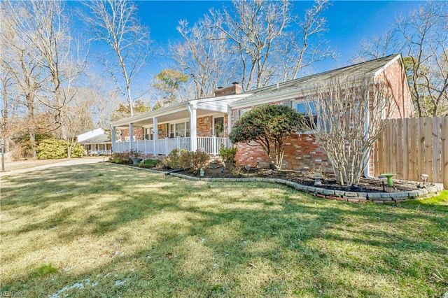 104 Myers RD, Yorktown, VA 23693