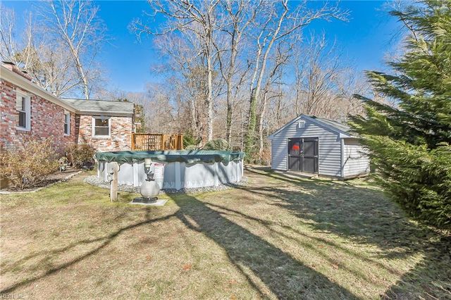 104 Myers RD, Yorktown, VA 23693