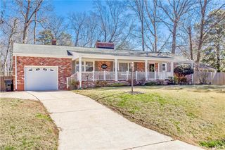 104 Myers RD, Yorktown, VA 23693