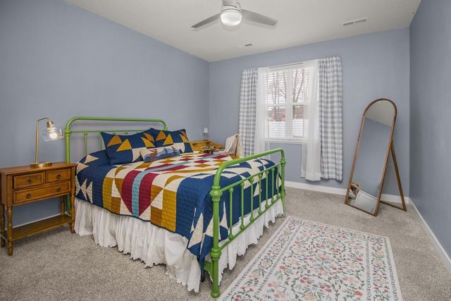 6676 Pine Arbor Boulevard S, Cottage Grove, MN 55016