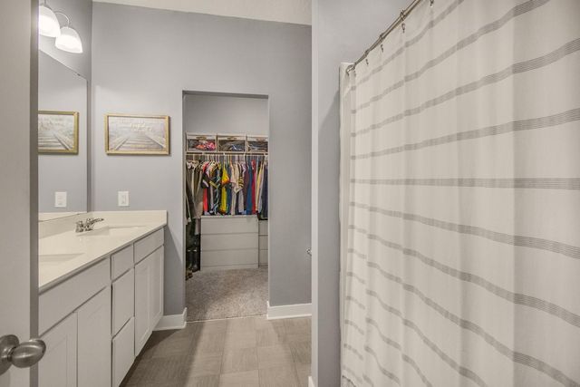 6676 Pine Arbor Boulevard S, Cottage Grove, MN 55016