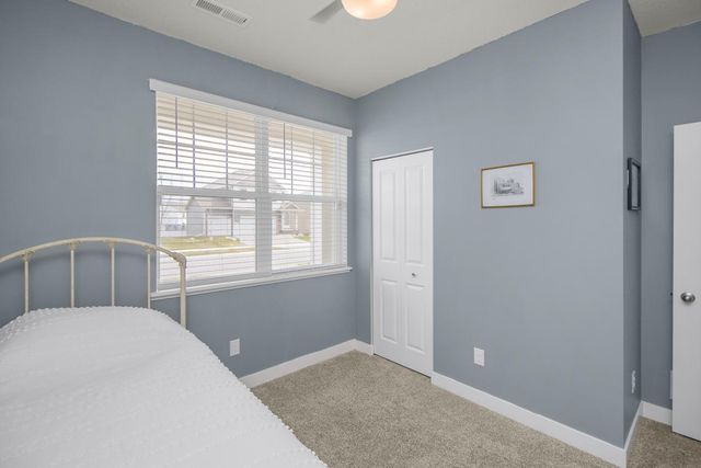 6676 Pine Arbor Boulevard S, Cottage Grove, MN 55016