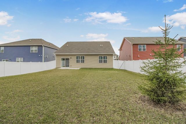 6676 Pine Arbor Boulevard S, Cottage Grove, MN 55016