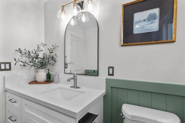 565 N Riverside, Rialto, CA 92376