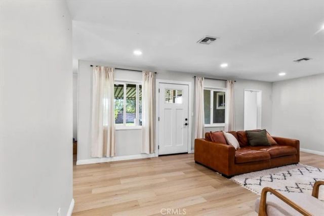 565 N Riverside, Rialto, CA 92376