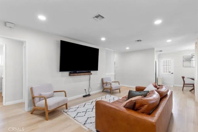 565 N Riverside, Rialto, CA 92376