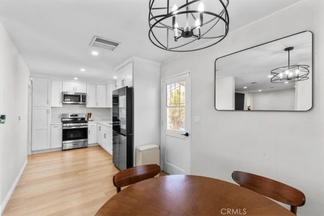 565 N Riverside, Rialto, CA 92376