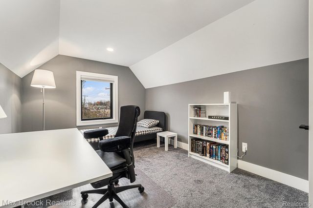 112 N Alexander Avenue, Royal Oak, MI 48067