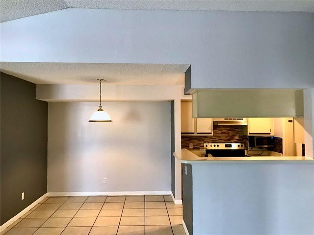 4460 PERKINSHIRE LANE T206, Orlando, FL 32822