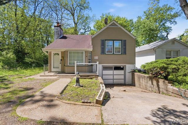703 Cunniff Place, Ferguson, MO 63135
