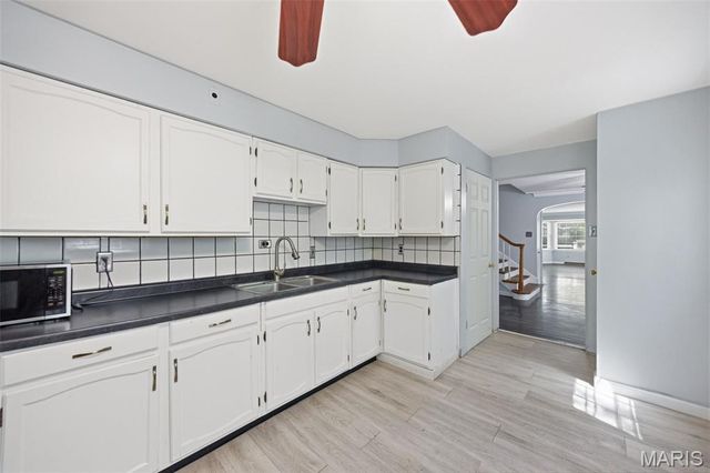 703 Cunniff Place, Ferguson, MO 63135