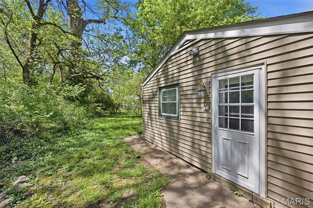 703 Cunniff Place, Ferguson, MO 63135