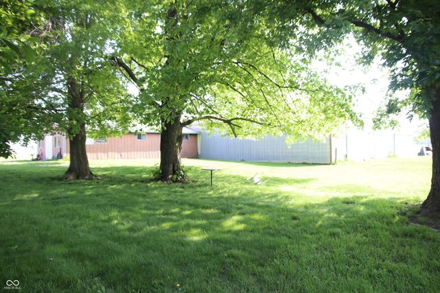 10259 N 400 E, Pendleton, IN 46064