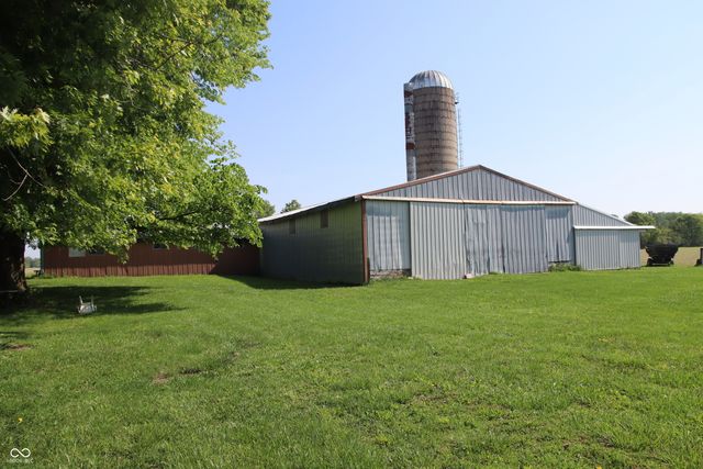10259 N 400 E, Pendleton, IN 46064