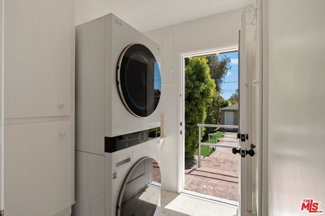 240 Euclid Street, Santa Monica, CA 90402
