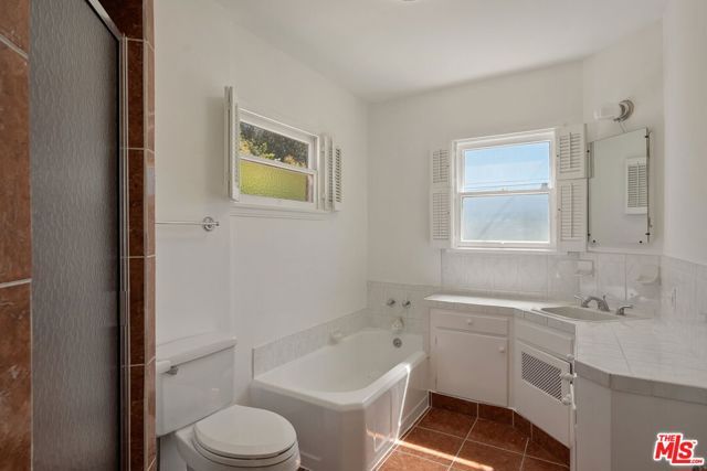 240 Euclid Street, Santa Monica, CA 90402
