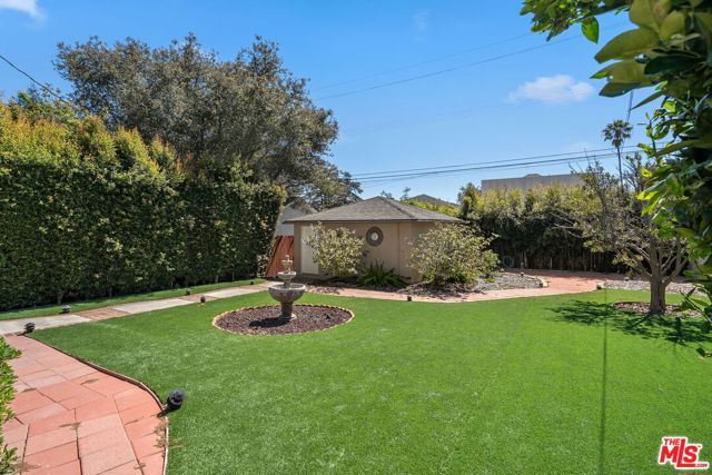 240 Euclid Street, Santa Monica, CA 90402