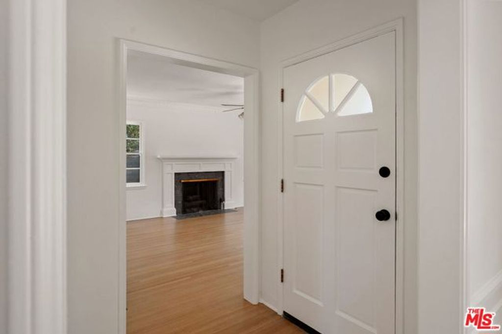 240 Euclid Street, Santa Monica, CA 90402
