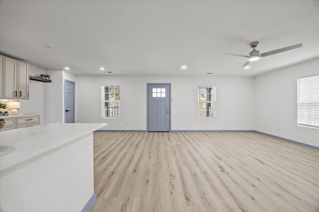 3515 Meadow Street, Dallas, TX 75215