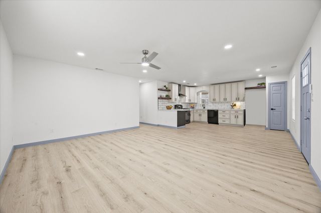 3515 Meadow Street, Dallas, TX 75215