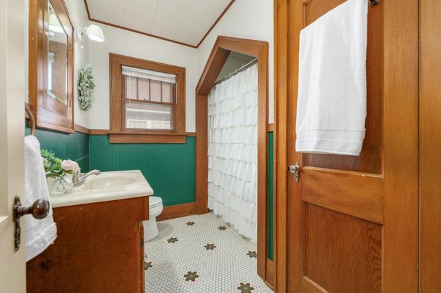 1212 S Waco Ave, Wichita, KS 67213