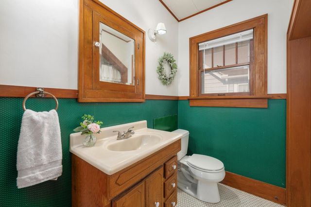 1212 S Waco Ave, Wichita, KS 67213