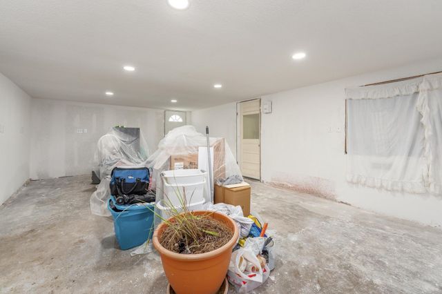 1212 S Waco Ave, Wichita, KS 67213