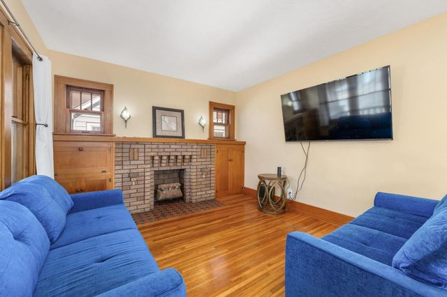 1212 S Waco Ave, Wichita, KS 67213