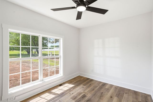 71 David Crockett Hwy, Winchester, TN 37398