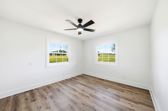 71 David Crockett Hwy, Winchester, TN 37398