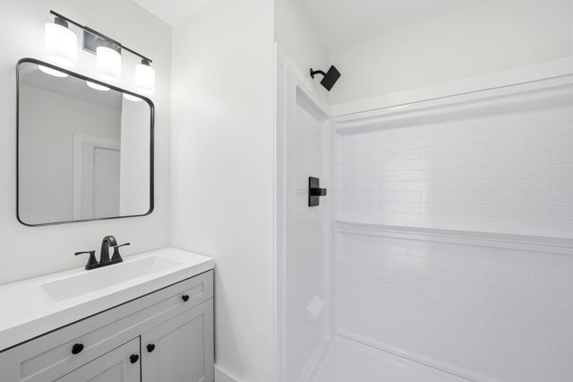 71 David Crockett Hwy, Winchester, TN 37398