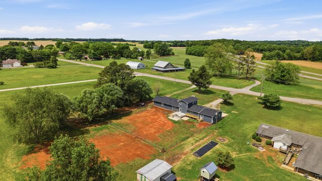 71 David Crockett Hwy, Winchester, TN 37398
