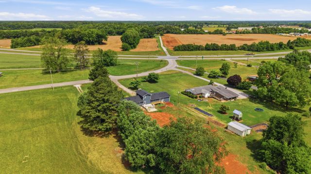 71 David Crockett Hwy, Winchester, TN 37398