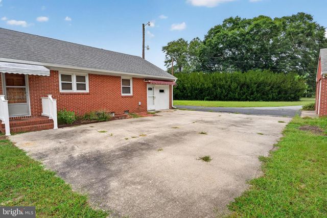 9377 MIDDLEFORD RD, Seaford, DE 19973