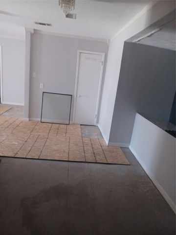 3858 Donalee Street, Fort Worth, TX 76119