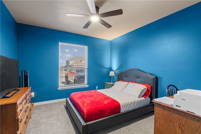 5401 Graford Pl, Corpus Christi, TX 78413