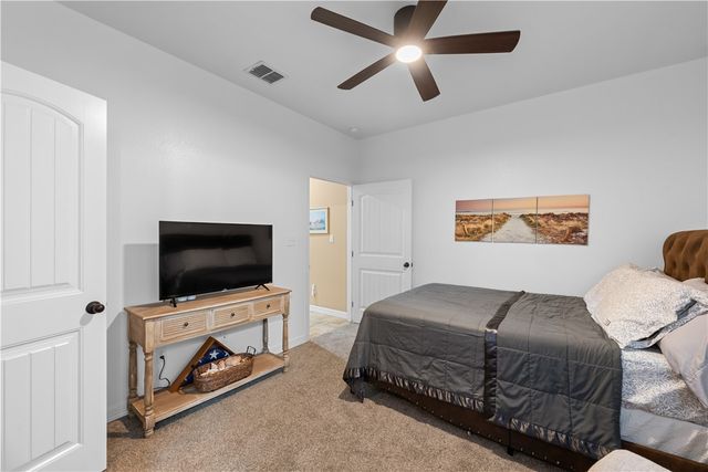 5401 Graford Pl, Corpus Christi, TX 78413