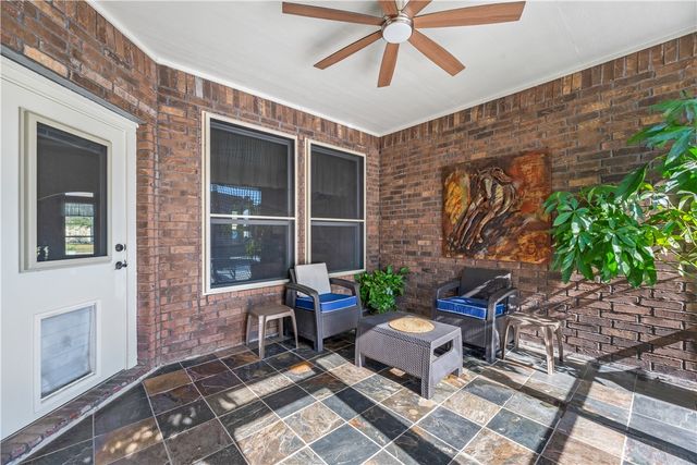 5401 Graford Pl, Corpus Christi, TX 78413