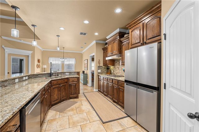 5401 Graford Pl, Corpus Christi, TX 78413